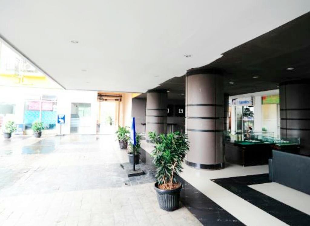 Apartment The Suites Metro By Yudis Bandung Quarto foto