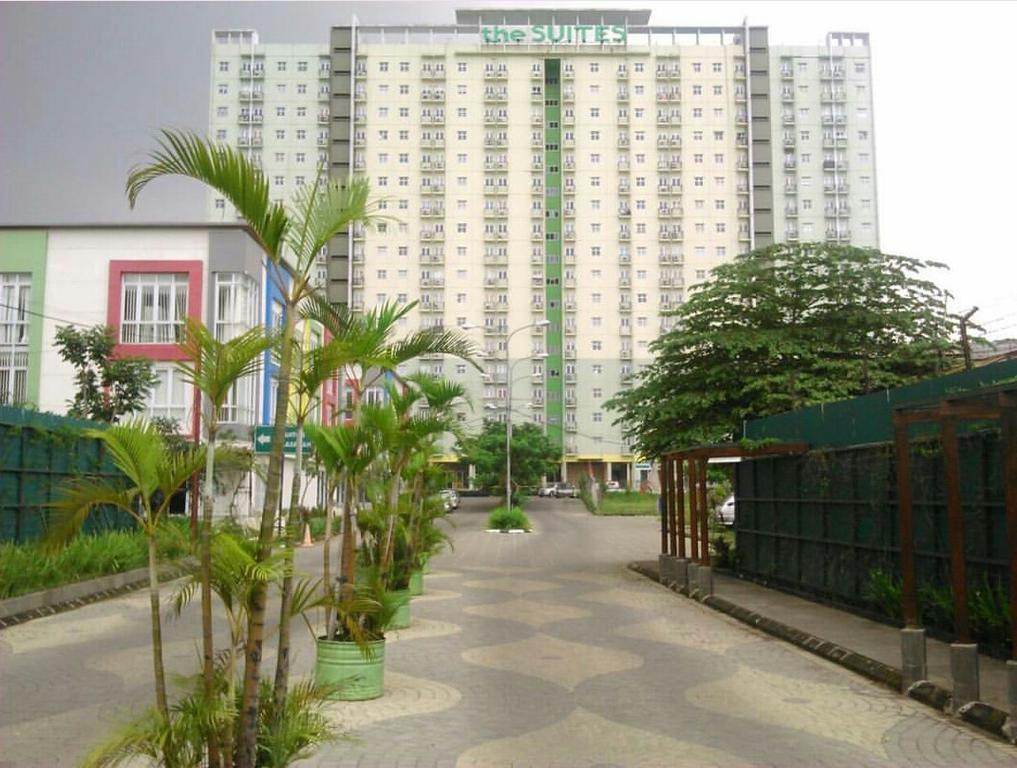 Apartment The Suites Metro By Yudis Bandung Quarto foto