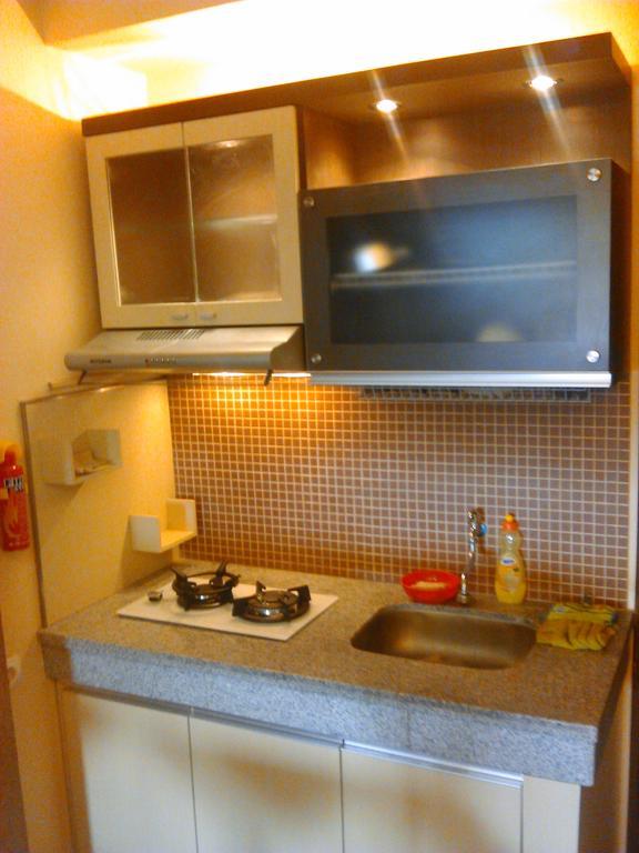 Apartment The Suites Metro By Yudis Bandung Quarto foto